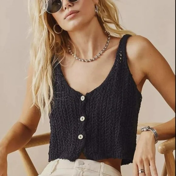 ⭐Free people We The Free Care Stanley Black Crochet Button Up Vest Top Size S - Picture 3 of 10